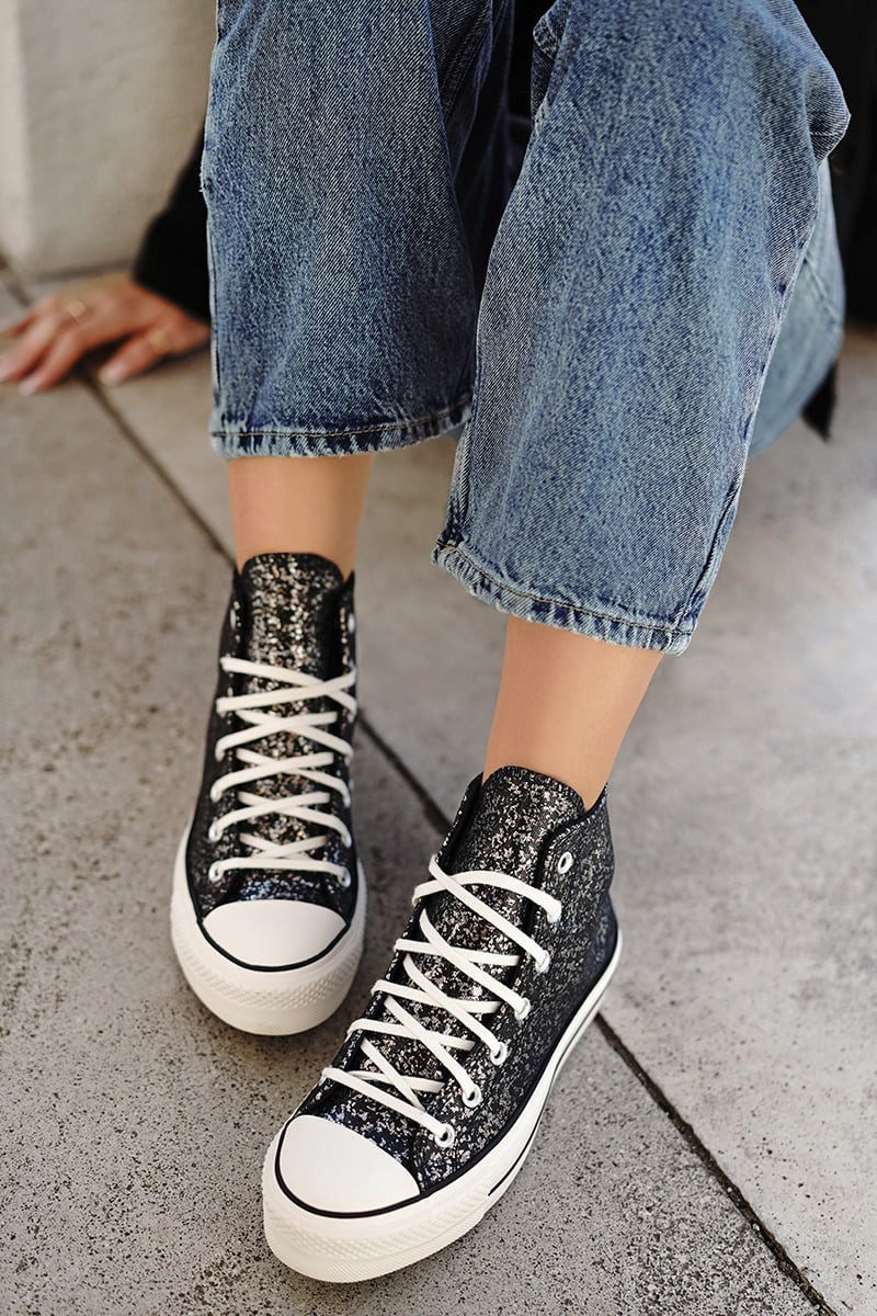 Šedé třpytivé kotníkové tenisky Chuck Taylor All Star Lift Platform Glitter