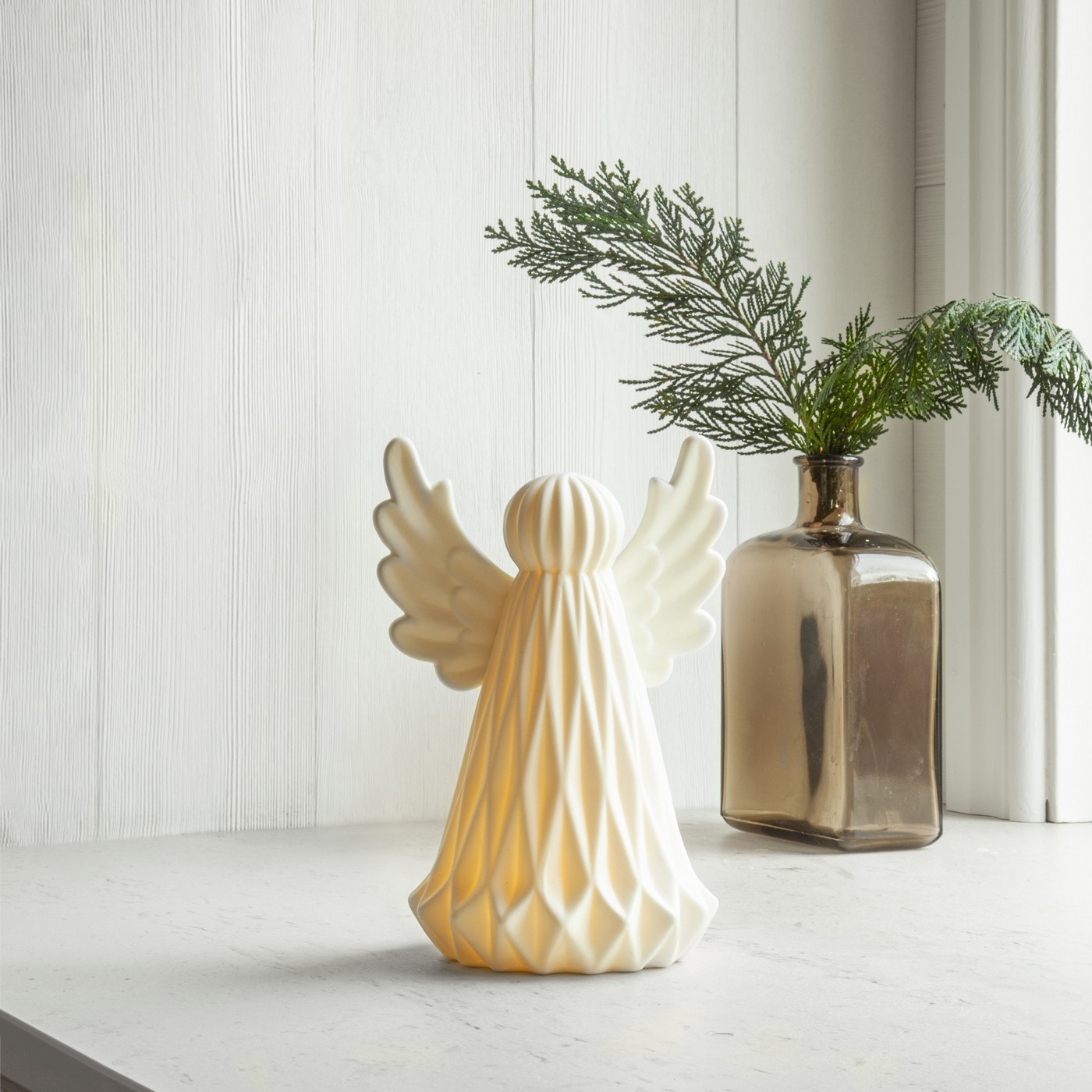 Dekorativní svítící LED anděl výška 19 cm Star Trading Vinter - bílý