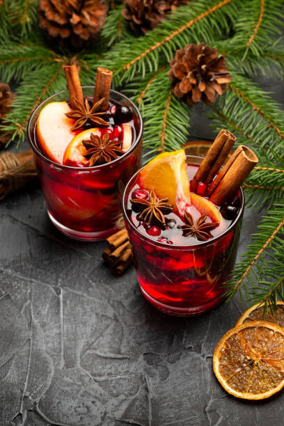 bergserg Fotografie Two Glasses of Christmas Mulled Red, bergserg, 26.7 × 40 cm