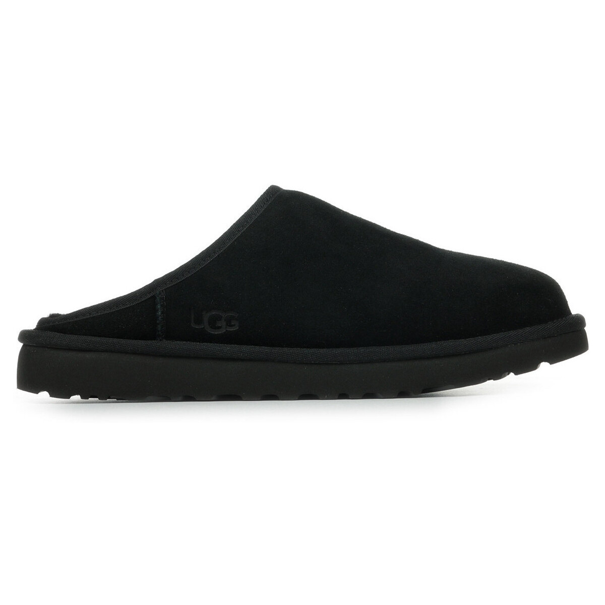 UGG  M Classic Slip On  Černá