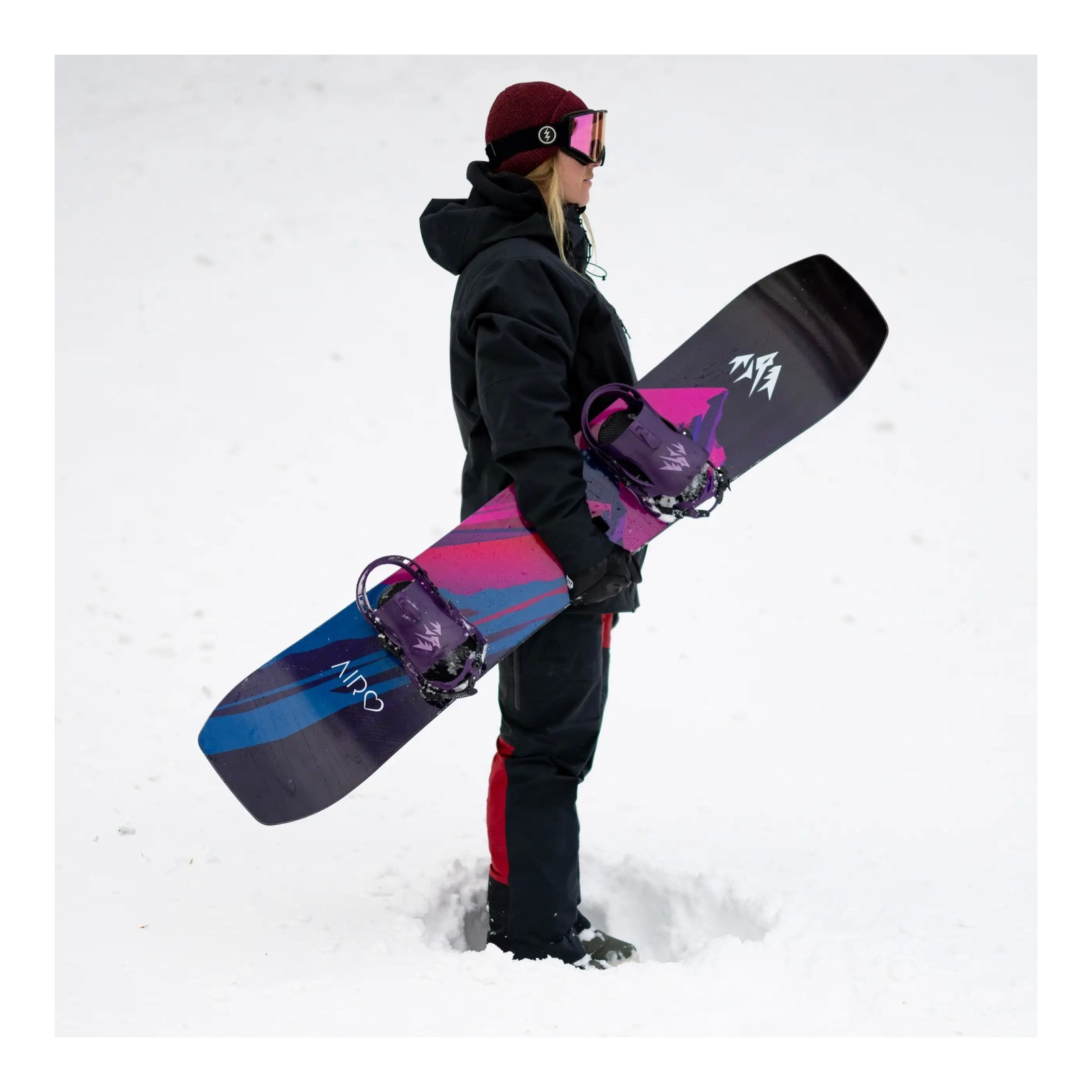 snowboard JONES - Airheart 2.0 Black (BLACK) velikost: 143