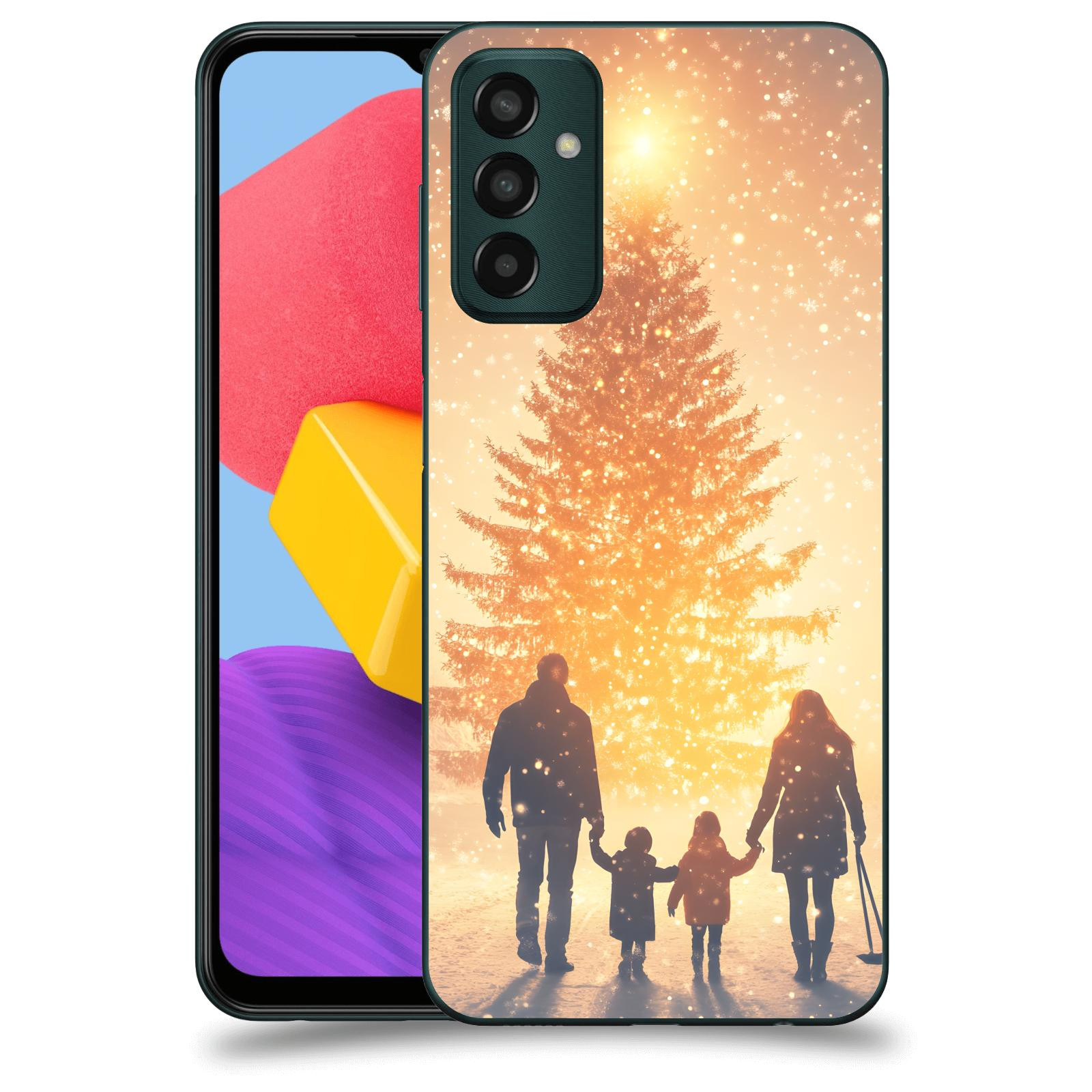 ACOVER Kryt na mobil Samsung Galaxy M13 M135F - Family at the Christmas tree