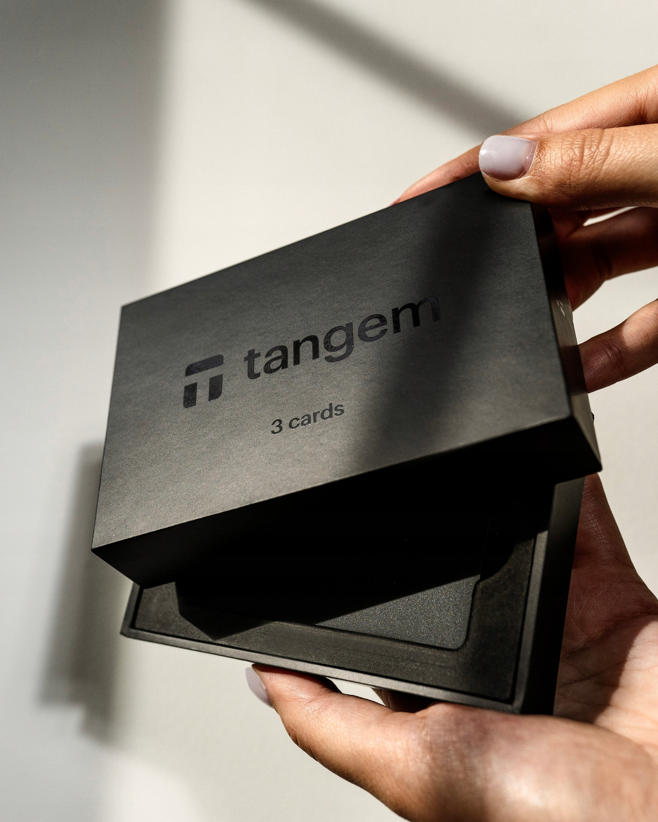 Kryptoměnová peněženka Tangem 2.0 3 karty distribuce Pl