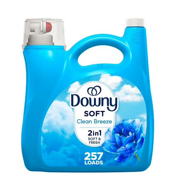 Downy Clean Breeze 4,45 l 257 máchání Tekutá aviváž