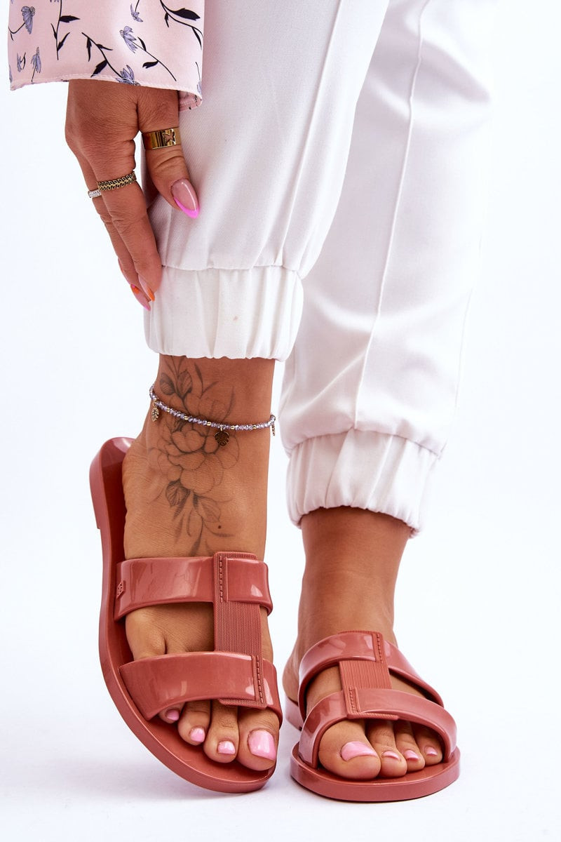 Módní veganské pantofle ZAXY