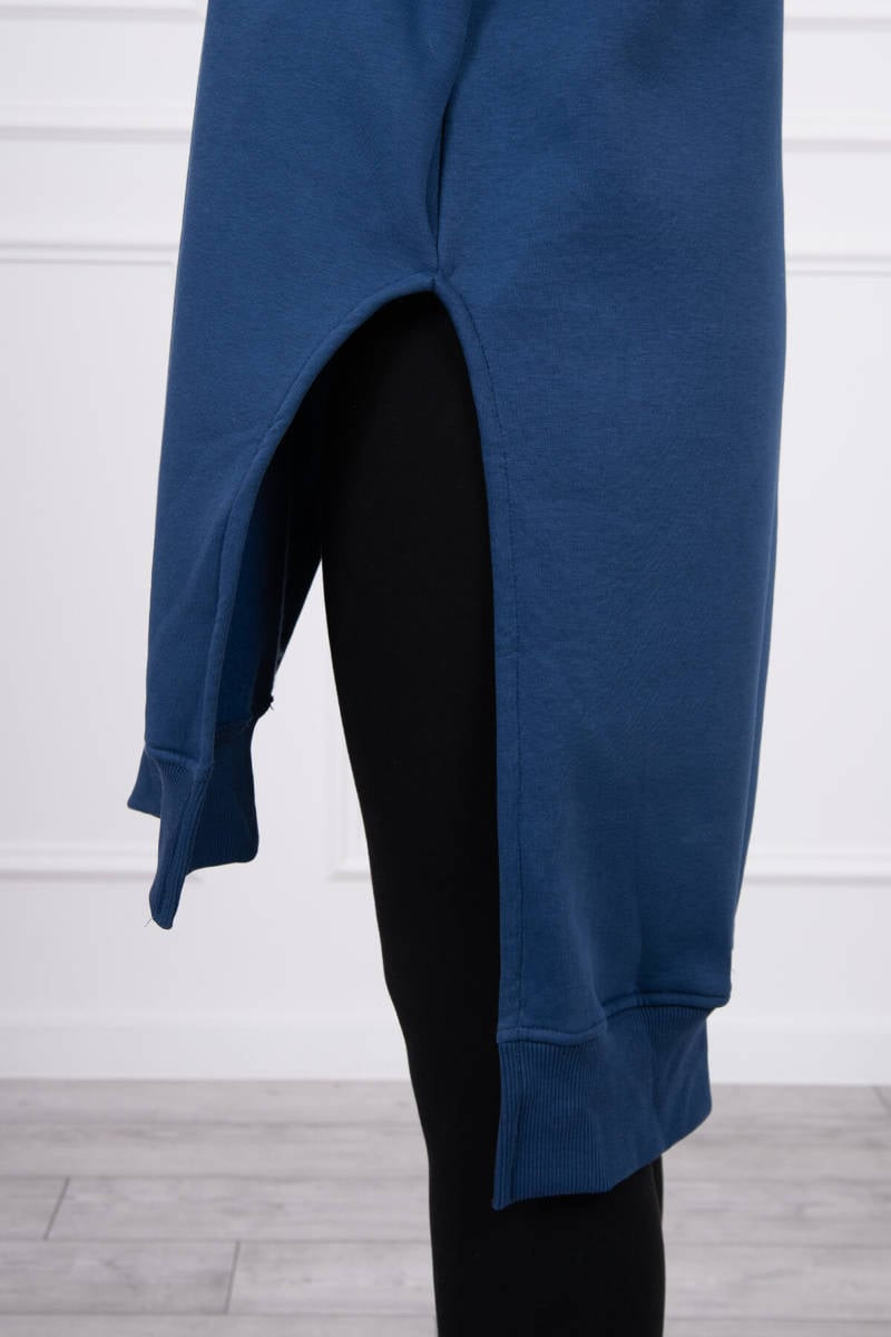 Zateplená mikina s rozparky na bocích džíny