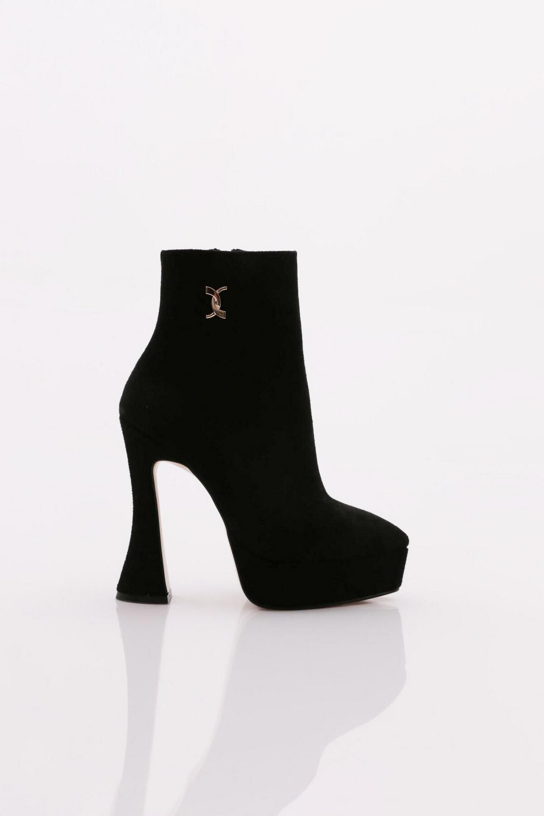 DGN 114 Women's Long Heeled Boots