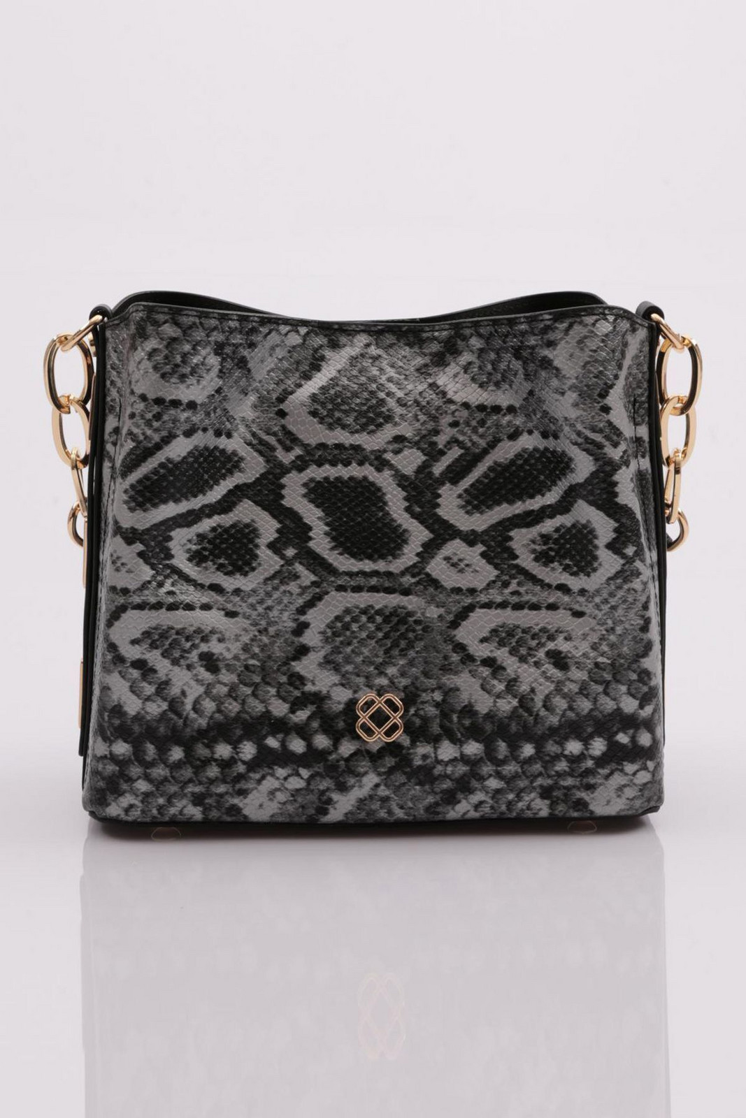 DGN 051 Women's Overtaking Free Bag Black Snake