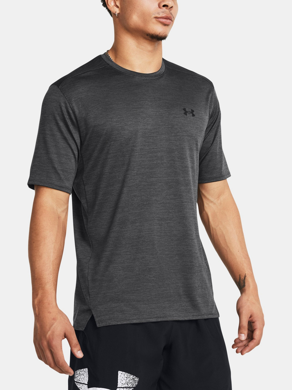 Pánské tričko Under Armour UA Tech Vent SS-GRY - Pánské