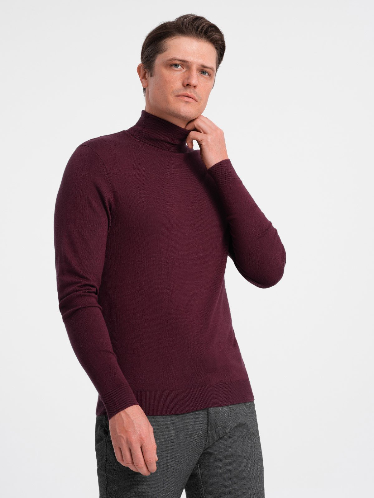 Ombre Men's single color knitted turtleneck with viscose - maroon