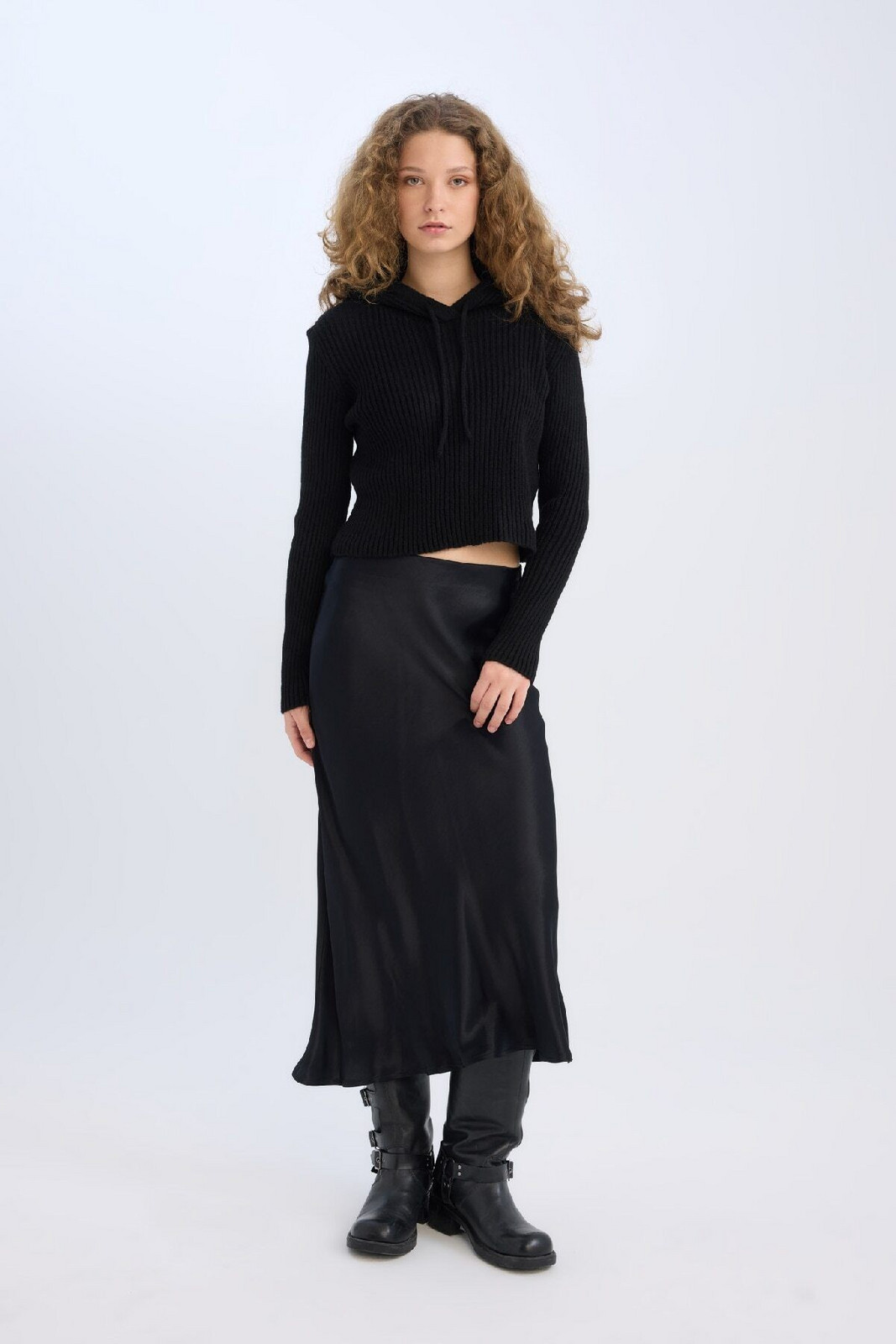 DEFACTO A-Line Regular Waist Satin Maxi Skirt