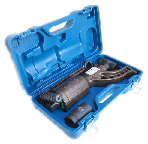 Multiplikátor - násobič krouticího momentu 1:68, hlavice 32 a 33 mm - SATRA