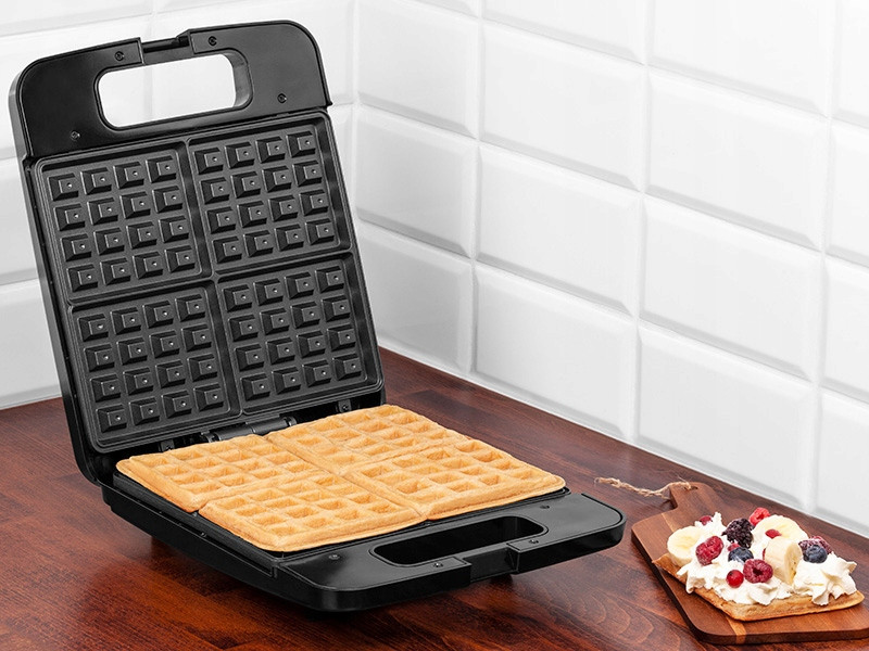 Vaflovač 4 Křupavé Velké Vafle Velký Výkonný 1400W
