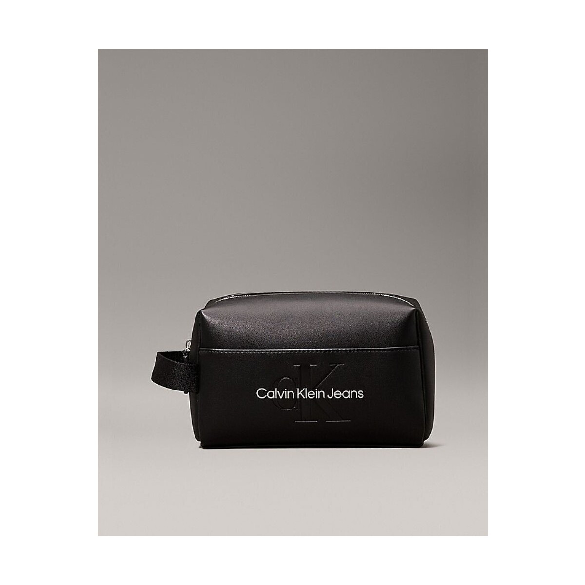 Calvin Klein Jeans  K60K611483  Černá