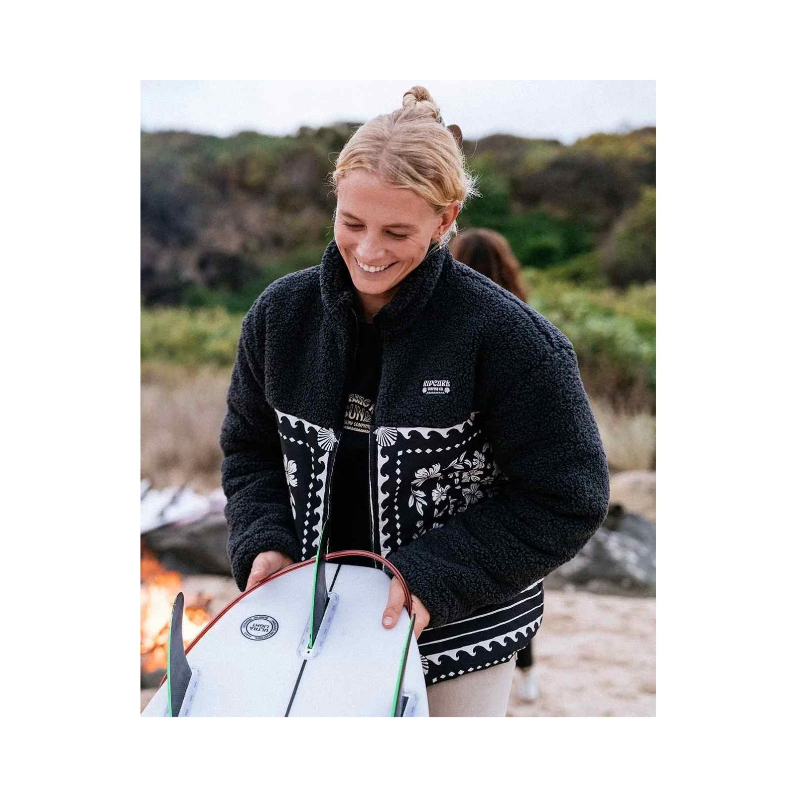 bunda RIP CURL - Soleil Puffer Jacket Black (90) velikost: L