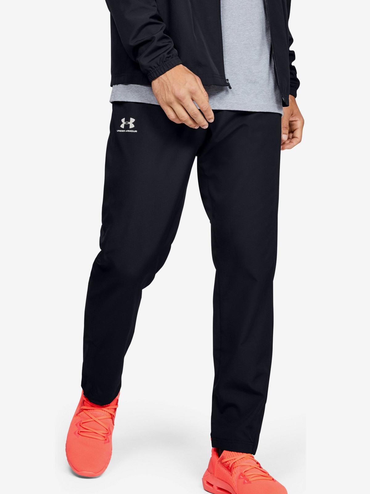 Under Armour Tepláky VITAL WOVEN PANTS-BLK - Pánské