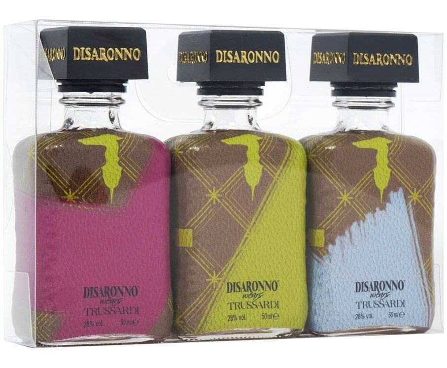 diSaronno wears Trussardi 3x0.05l