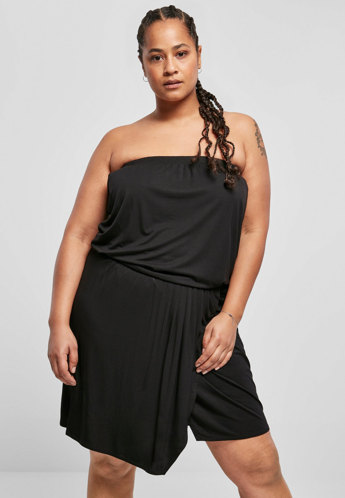 Dámské krátké bandeau šaty z viskózy černé