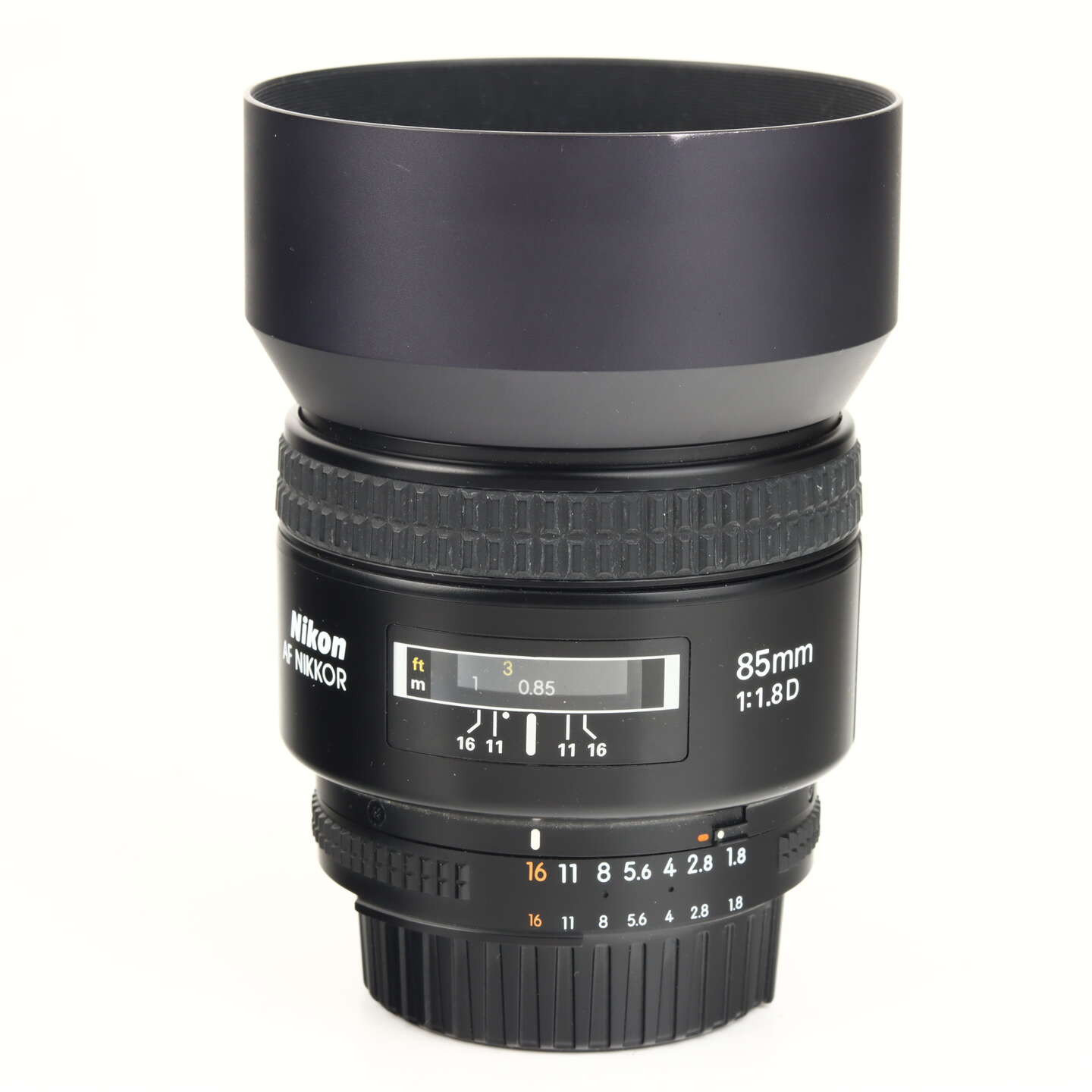 Nikon 85 mm f/1,8 AF NIKKOR D A Bazar
