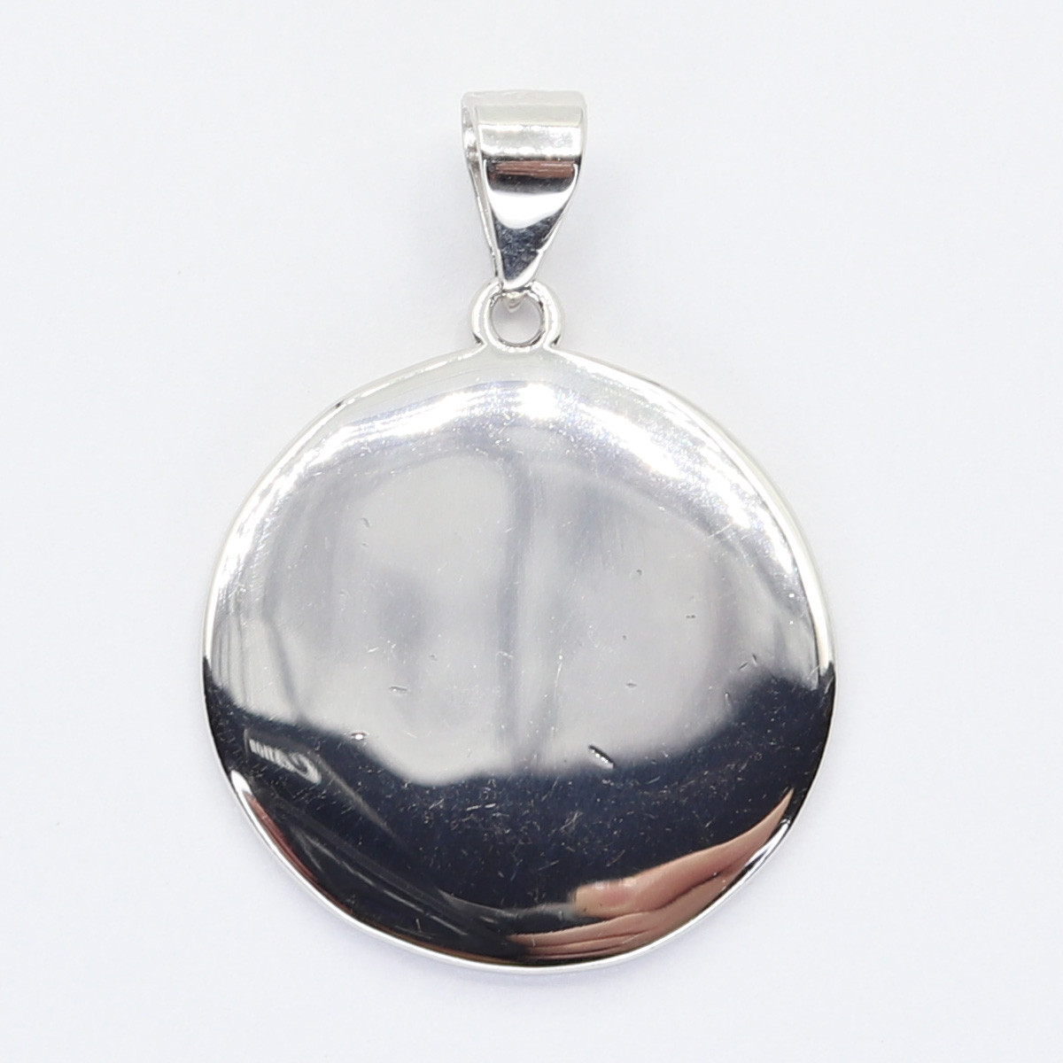 Stříbrný přívěs 112691