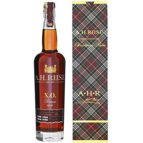 A.H.Riise Christmas 0,7l 40% L.E.