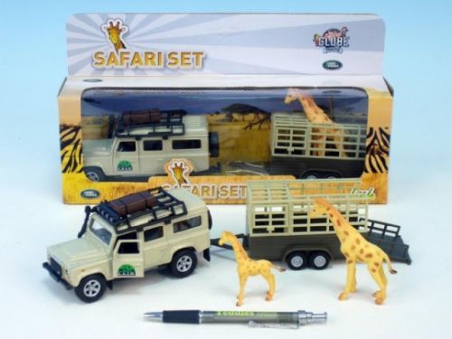 Auto Land Rover Defender s přívěsem a žirafou