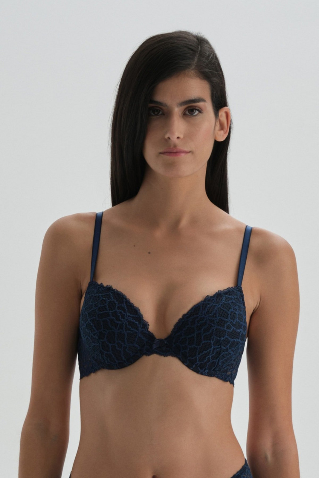 Dagi Navy Blue Half-Painted Lace T-Shirt Bra