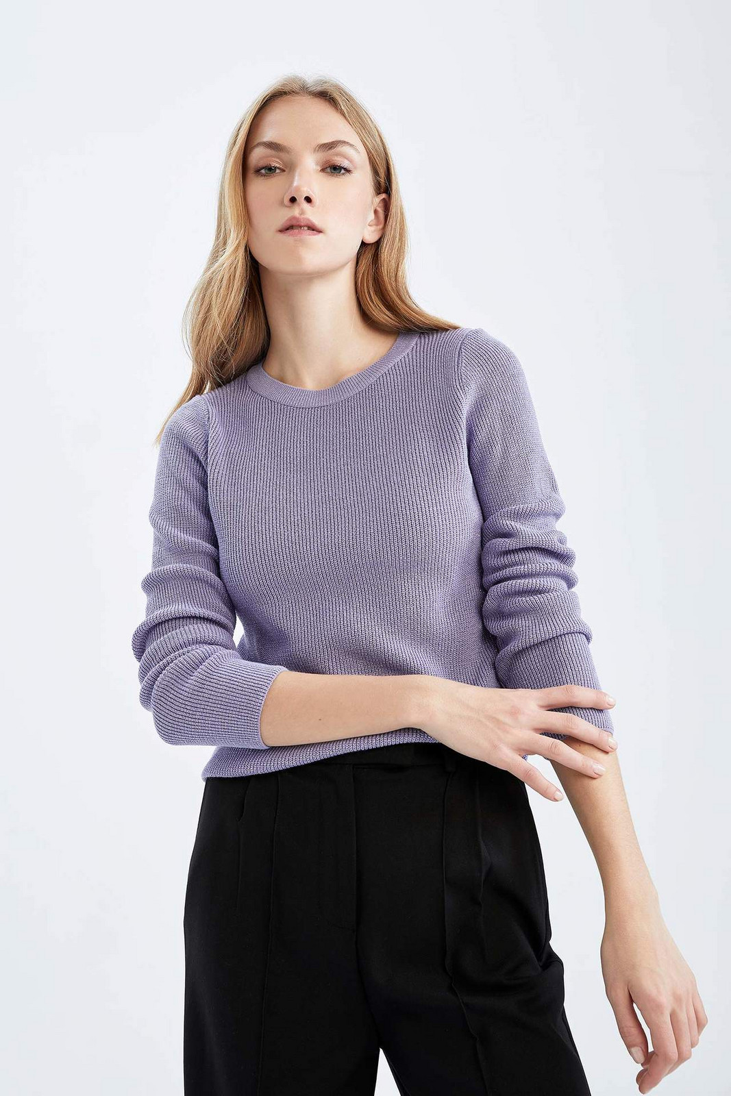 DEFACTO Regular Fit Pulovr s kulatým výstřihem, látka Thessaloniki