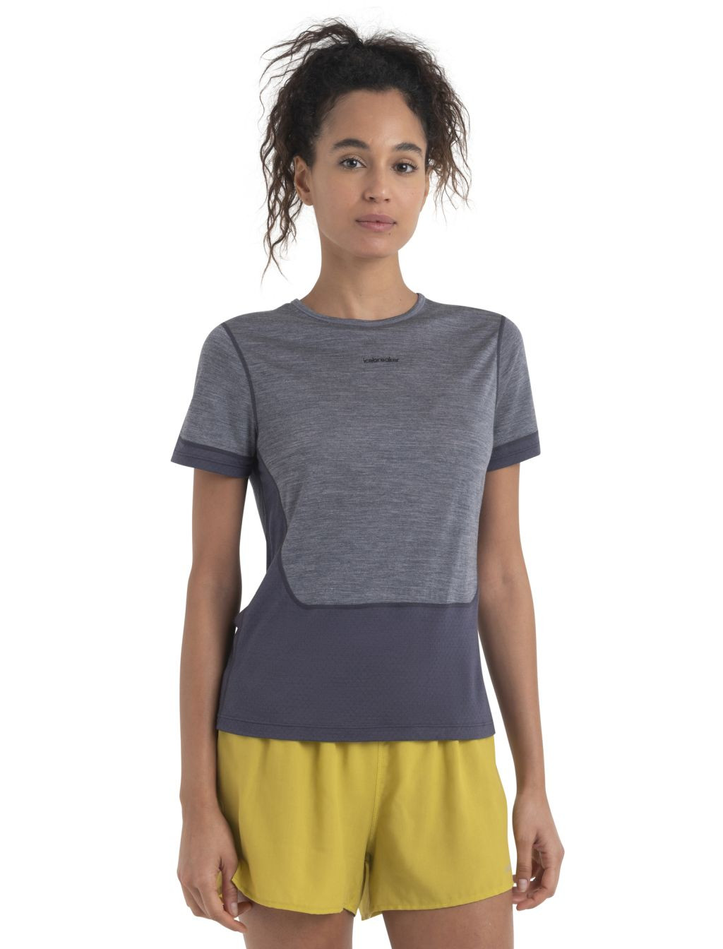ICEBREAKER Wmns Merino 125 ZoneKnit™ Energy Wind SS Tee, Graphite/Graphite Heather/Cb velikost: S