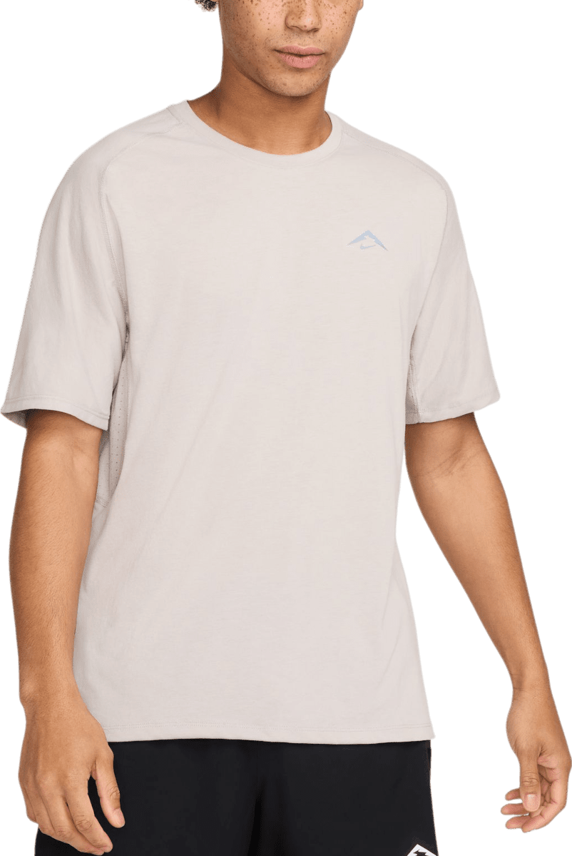 Triko Nike Solar Chase