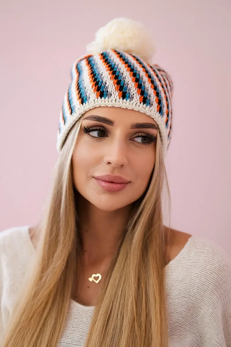 Kesi Dámská čepice s bambulí Hanna K328 ecru
