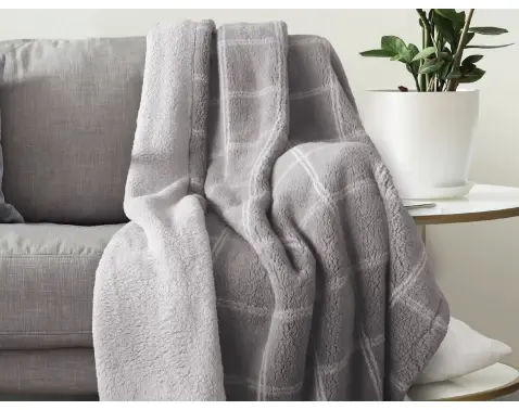 Deka Sherpa 150x200 cm, šedé kostky