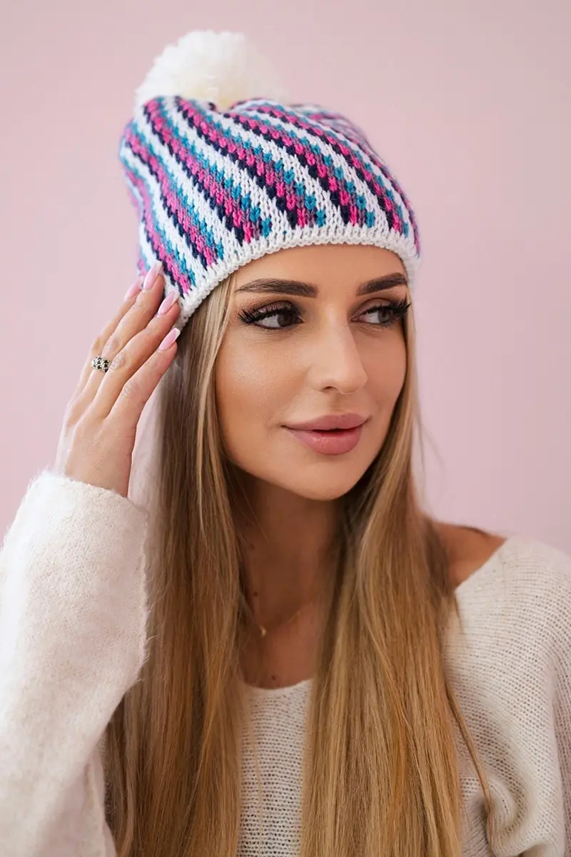 Kesi Dámská čepice s bambulí Hanna K328 bílá+džíny