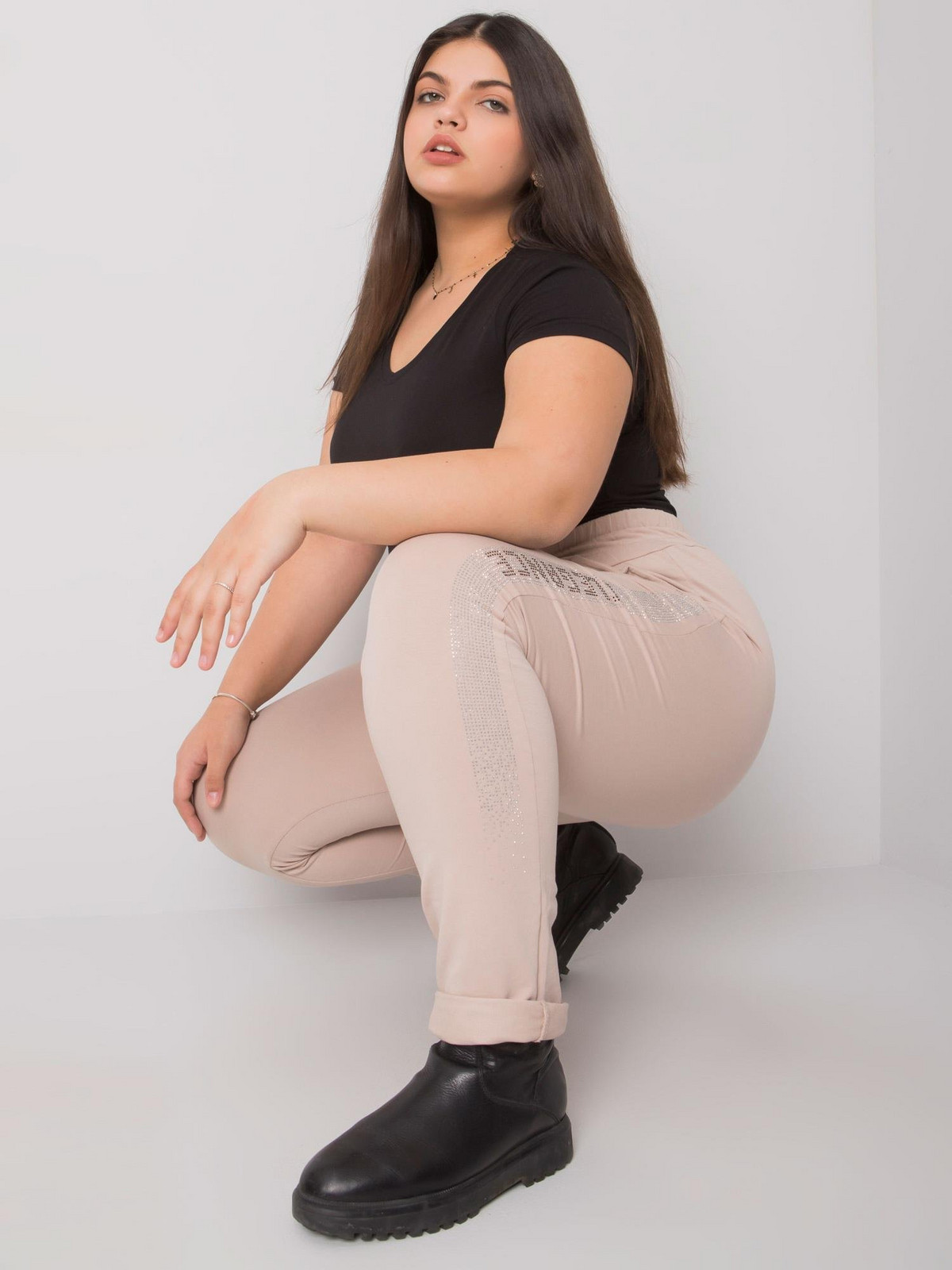 Sweatpants-RV-DR-6897.53-beige