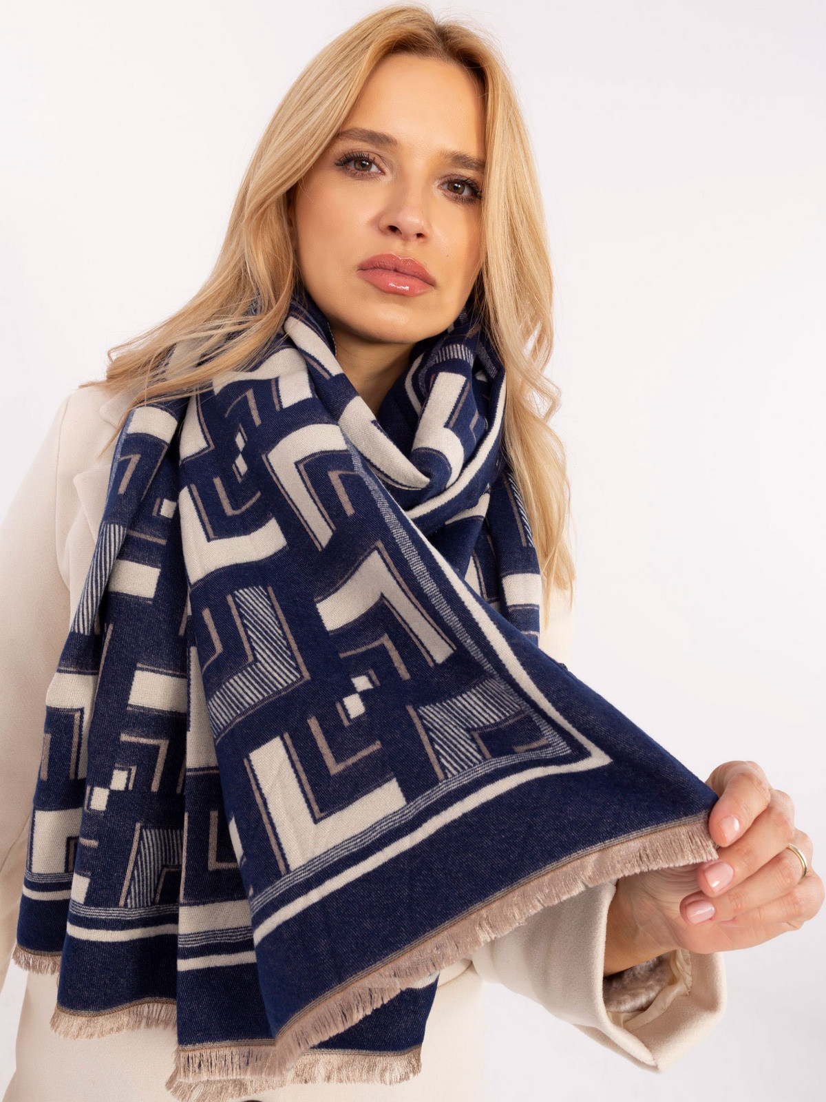Scarf-AT-SZ-23158.32-white-navy blue