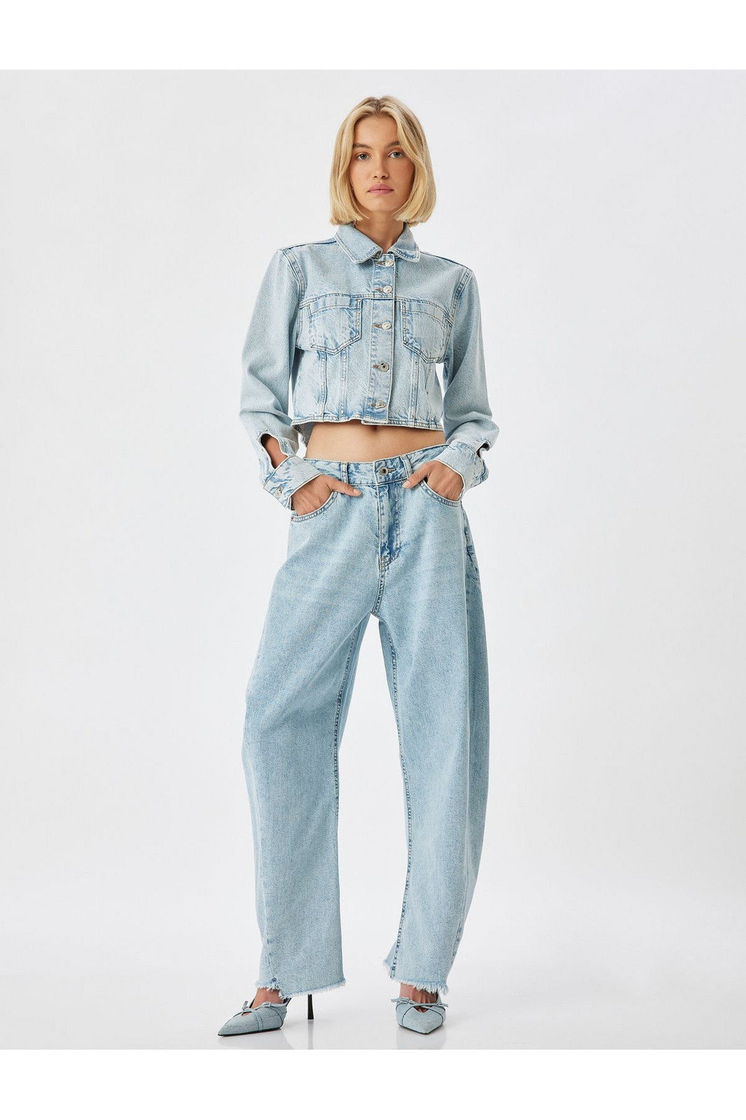 Koton High Waist Cut Leg Buttoned Jeans - Balloon Fit Jeans