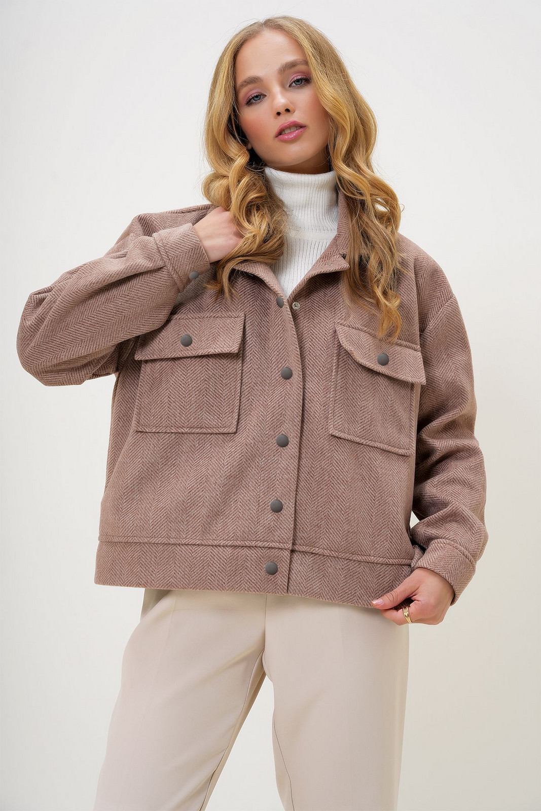 Trend Alaçatı Stili Women's Milk Coffee Lined Double Pocket Cashmere Jacket