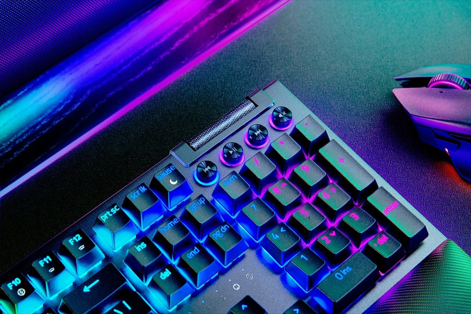 Razer BlackWidow V4 Pro klávesnice Gaming Usb Qwertz Němčina Černá