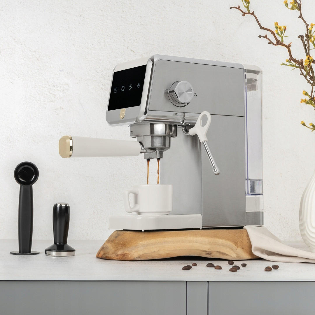 Pákový kávovar BerlingerHaus Sahara Collection BH-9624