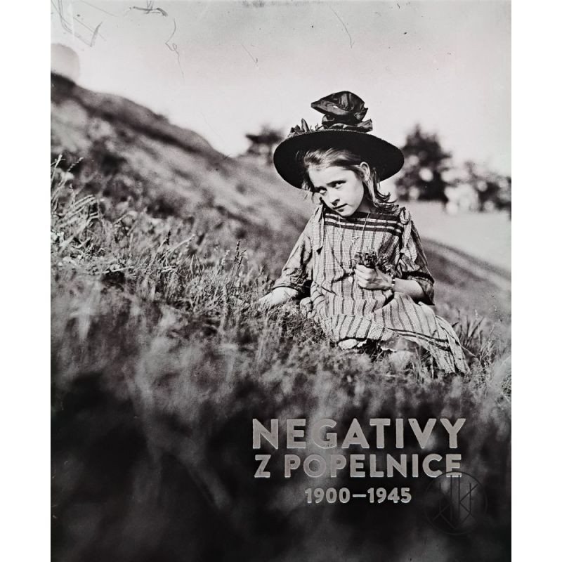 NEGATIVY Z POPELNICE 1900-1945