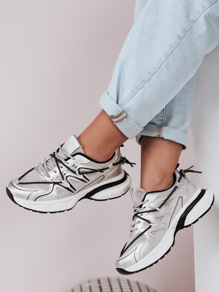 Sportowe sneakersy damskie na płaskiej podeszwie LUXORUNS srebrne Dstreet