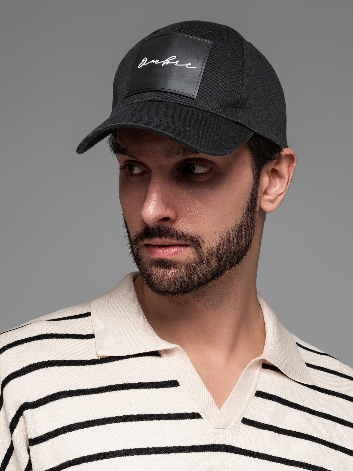 Ombre Men's baseball cap with visor and large patch - black