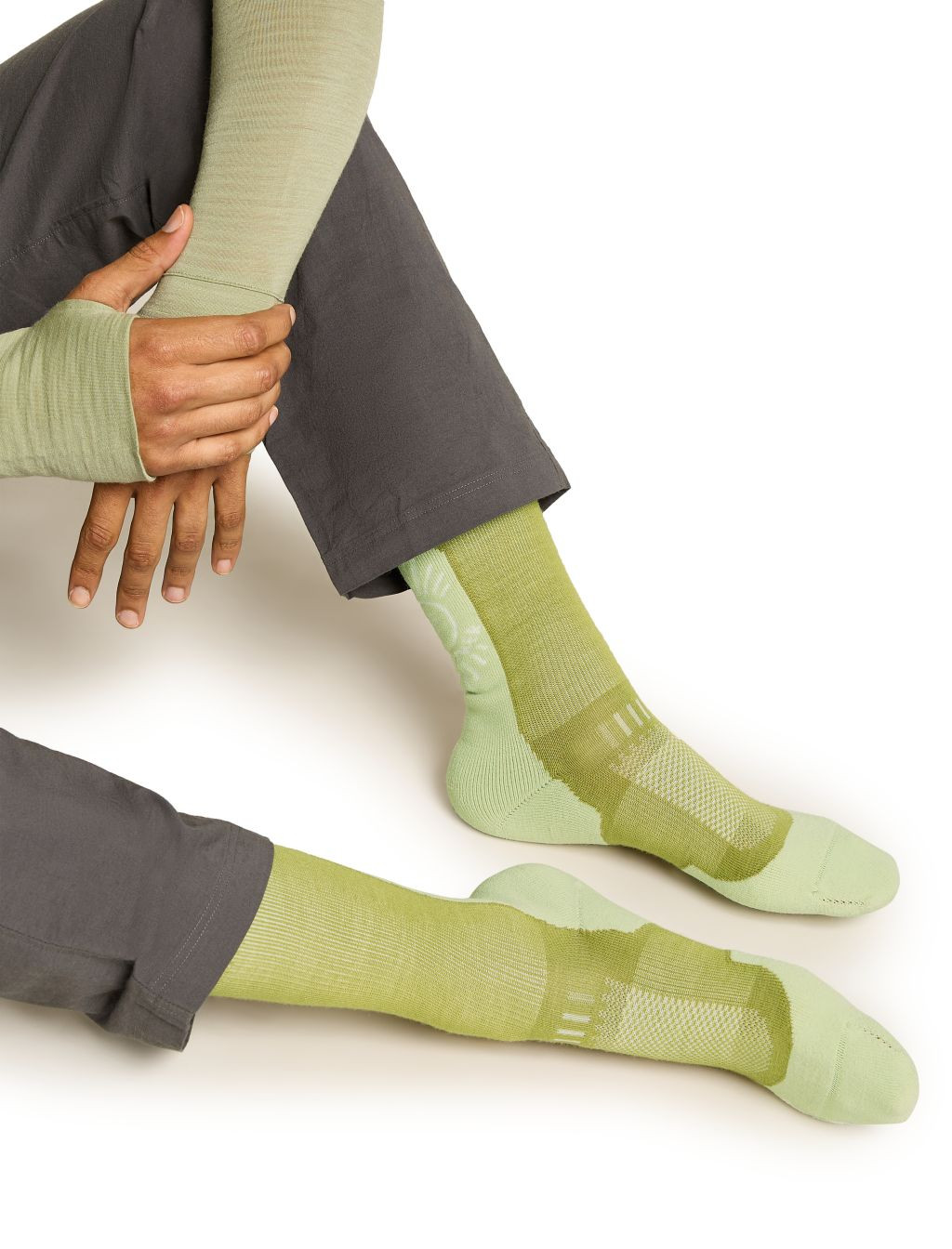 ICEBREAKER Mens Mer Hike+ Light Crew IB Solar, Olive/Ashen/Snow (vzorek) velikost: M