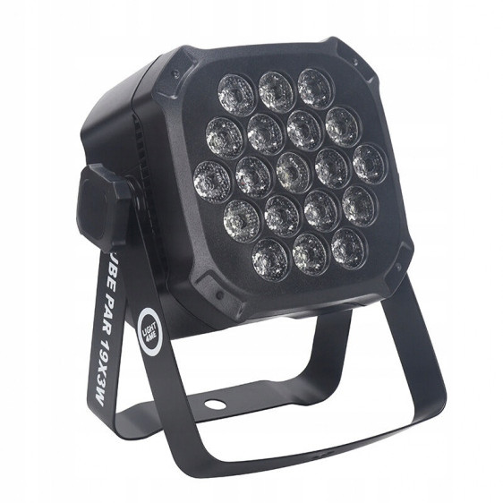 LIGHT4ME Cube Par 19X3W Rgbw Led párový reflektor