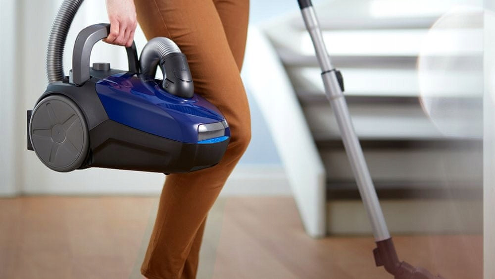 Vysavač sáčkový Philips PowerGo FC8240/09 900W Series 2000