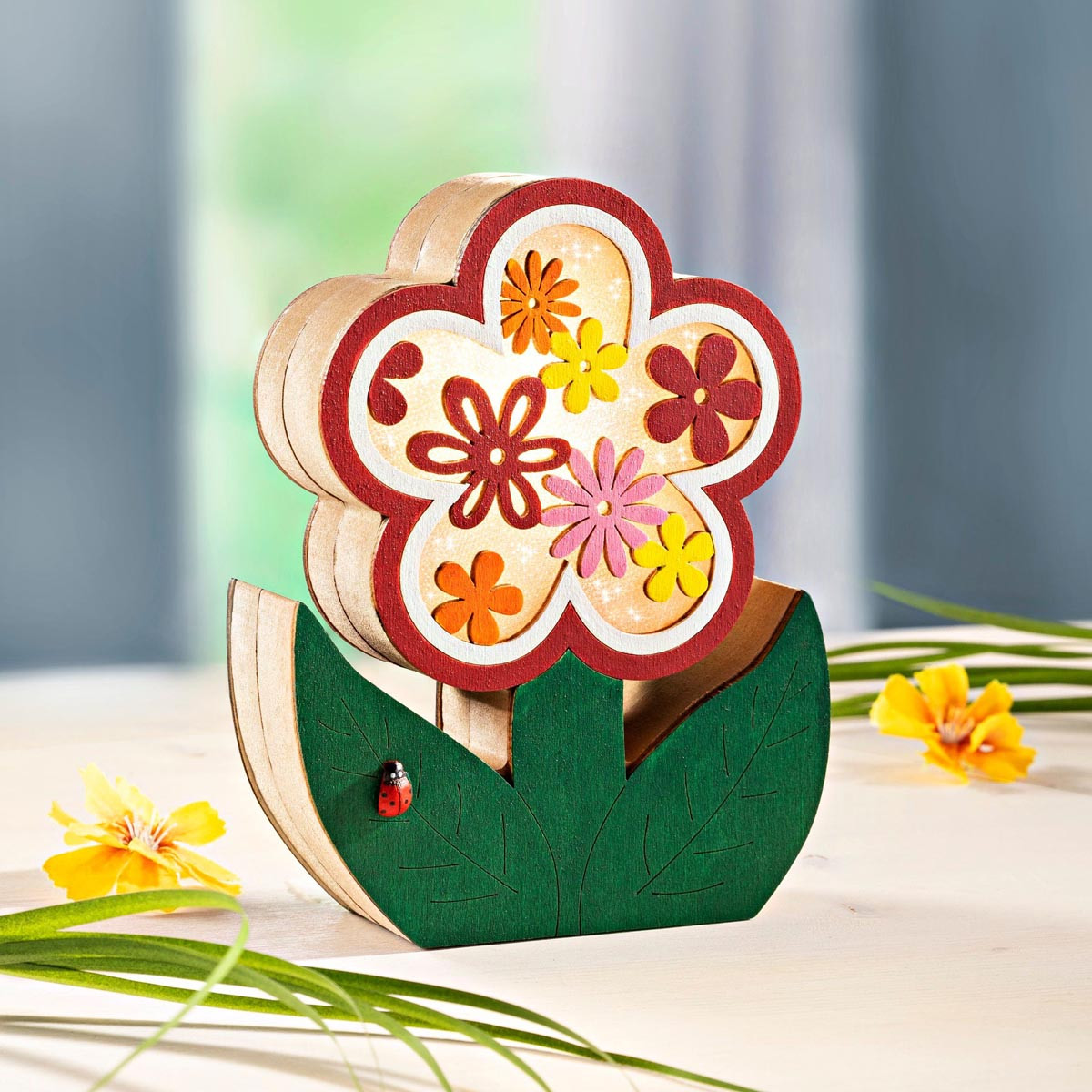 Weltbild Dřevěná LED dekorace Květina