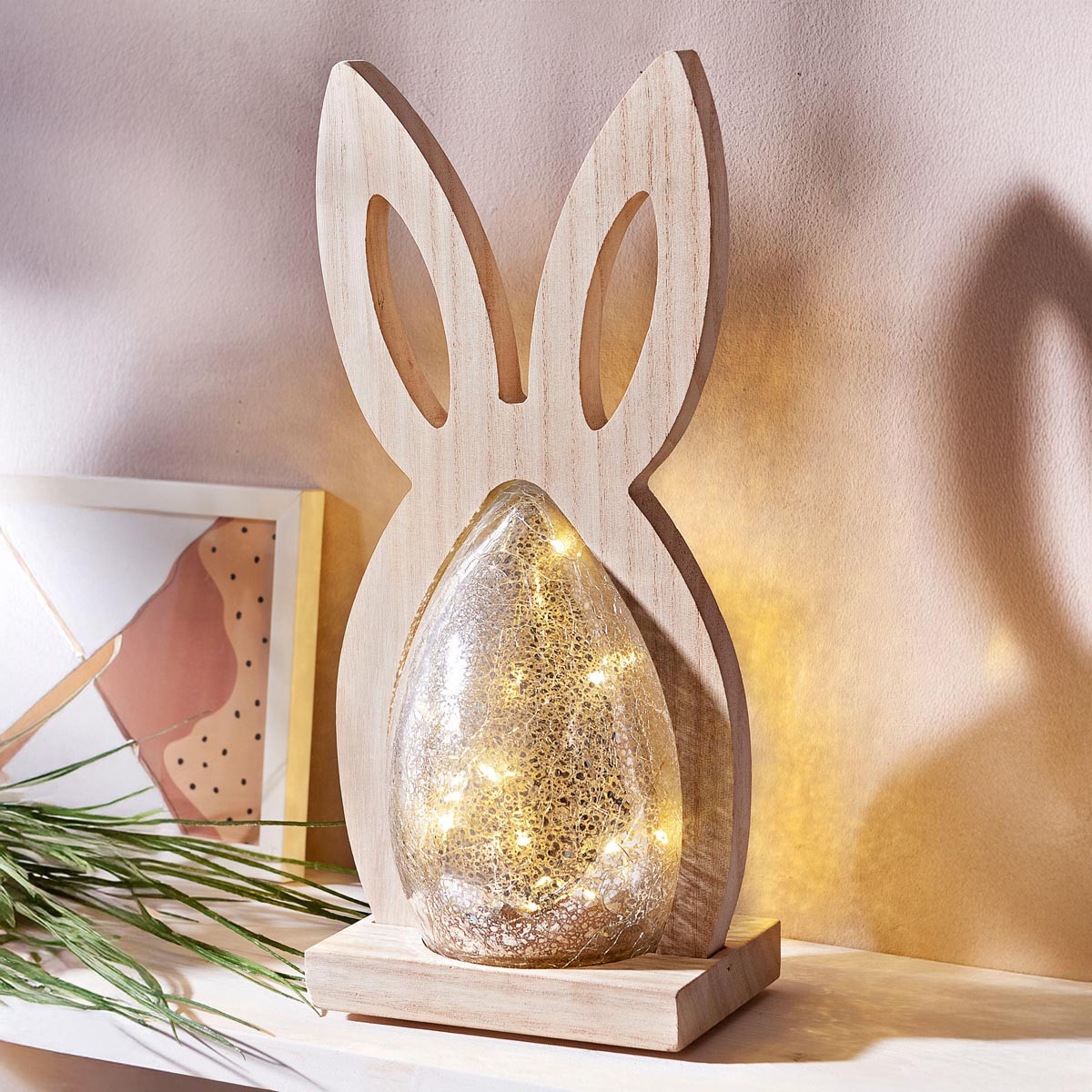 Weltbild Dekorace zajíc se skleněným vajíčkem