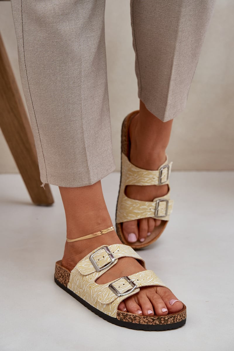 PE1 Materiálové pantofle na korkové podrážce s přezkami žluté Atera