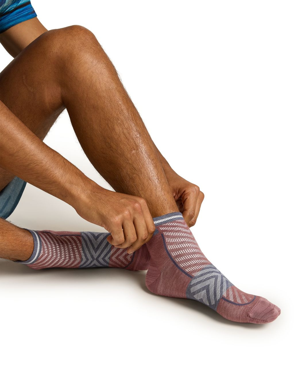 ICEBREAKER M Run+ Ultralight Mini, Carob/Graphite velikost: L