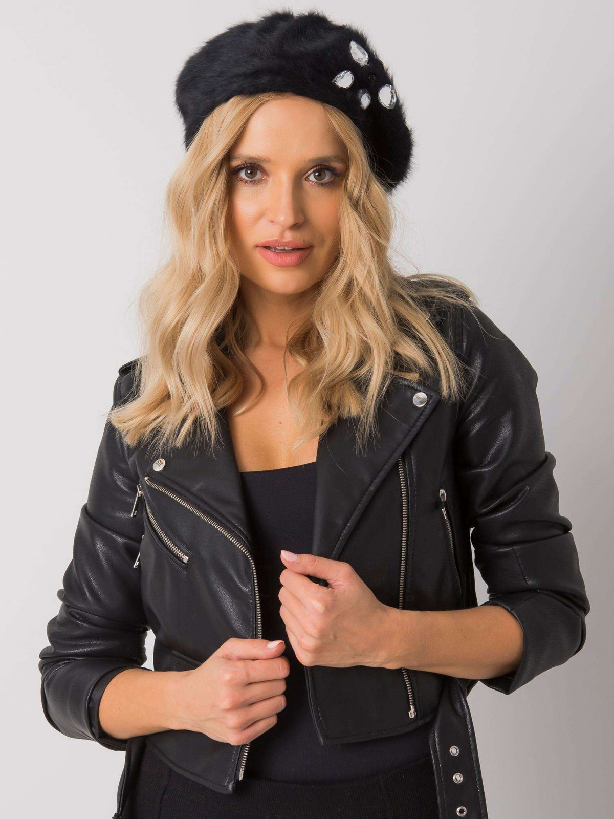 Cap-AT-CZ-BF38834-1-black